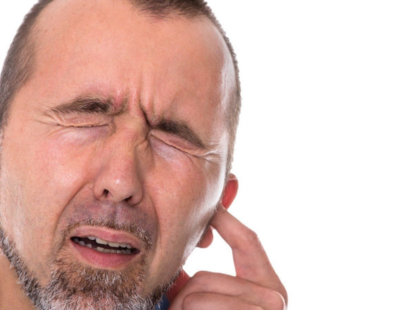 Tinnitus (oorsuizen)